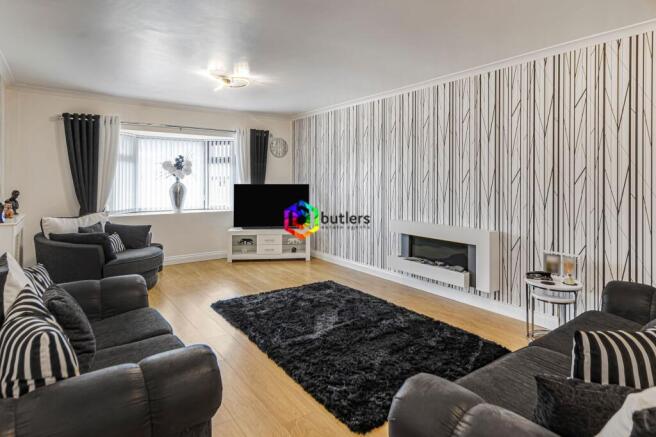 3 bed Semi-Detached for sale Image 9