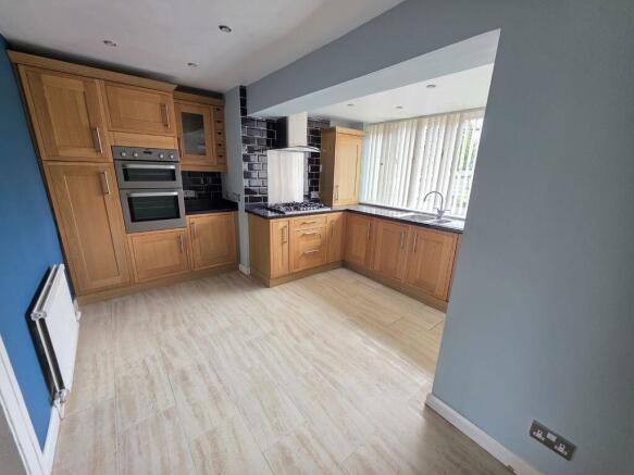Kitchen/Dining Room