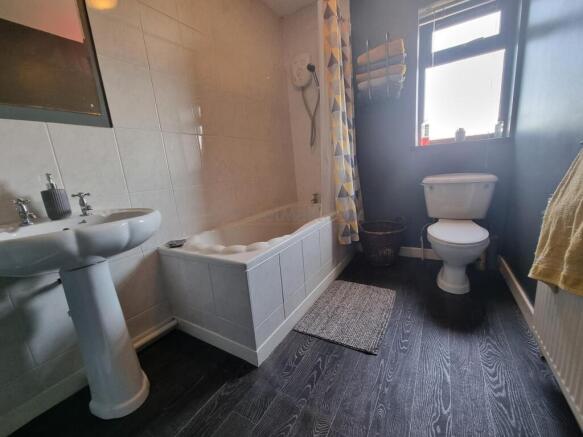 Bathroom 2