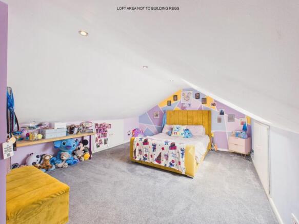 3 bed Semi-Detached for sale Image 11