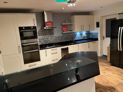 15 Redhouse Way, Swindon, SN25
