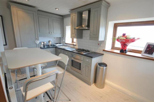 Dining kitchen