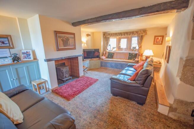 3 bed Barn Conversion for sale Image 4