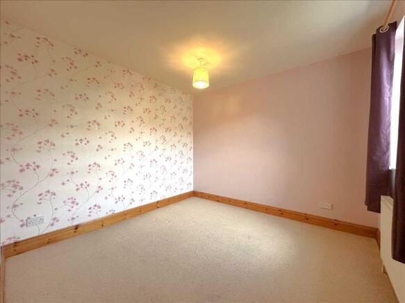 2 bed Flat for sale Image 11