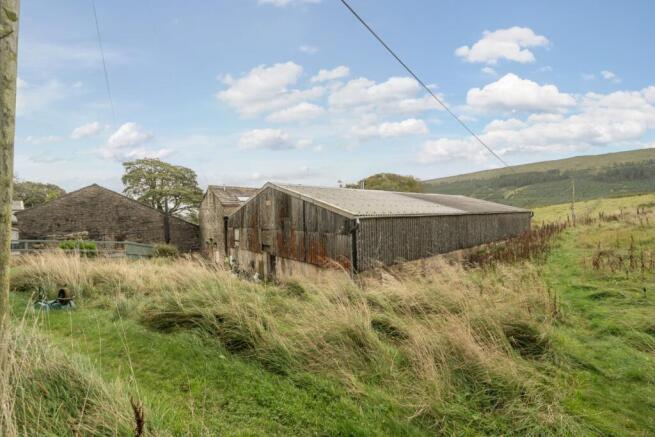 3 bed Barn Conversion for sale Image 9