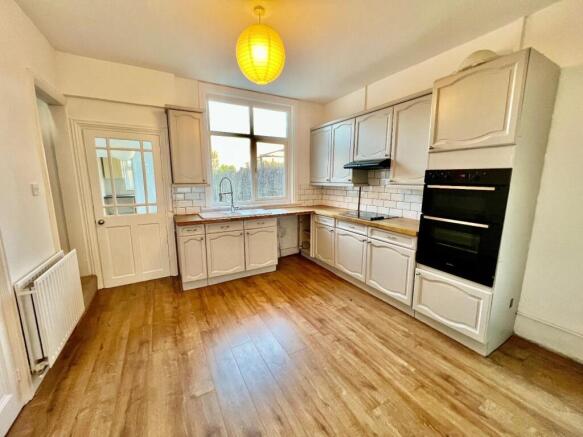 Kitchen/Breakfast Room