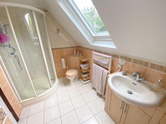 Master En-Suite