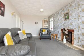 53, Parkhurst Road, Newport PO30 5HU