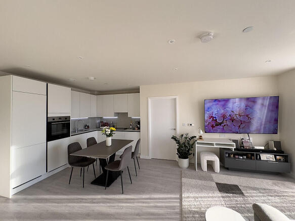 Taro Apartments, Henry Strong Road, Harrow, HA1 4BF photo 4