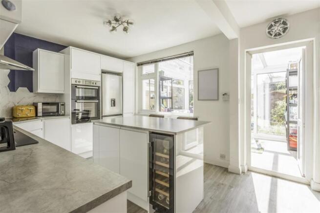 16 Stanley Road-4.jpg