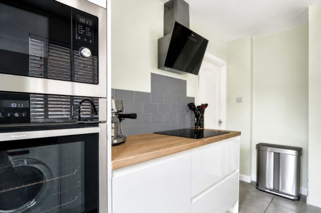 3 bed Semi-Detached for sale Image 10