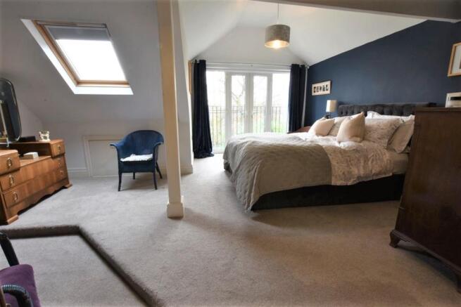 Main Bedroom