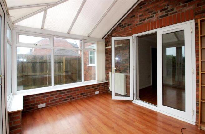 Millview Crescent_00