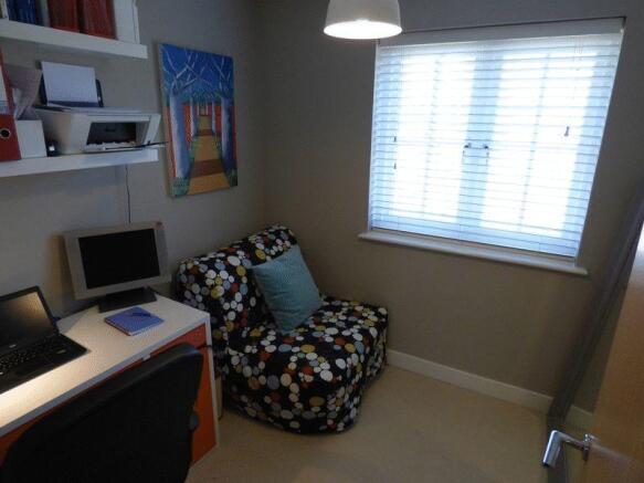 Photo 6