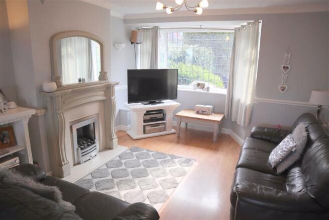 Lounge / dining room