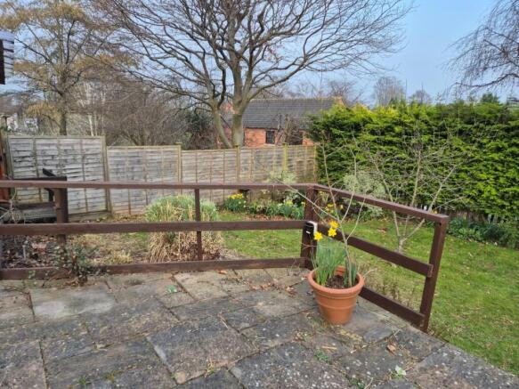 Back Garden 03