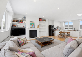 Flat A, 130, Chesterton Road, London W10 6EP