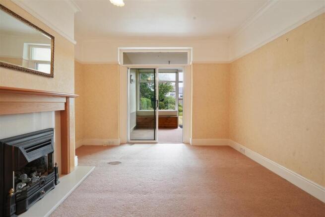 3 bed Semi-Detached for sale Image 5