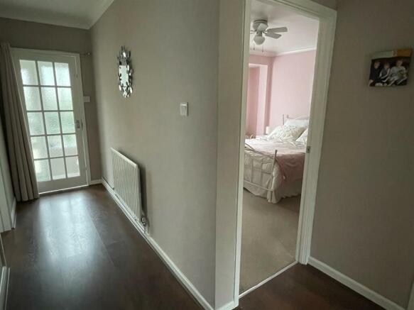 Hallway.jpg