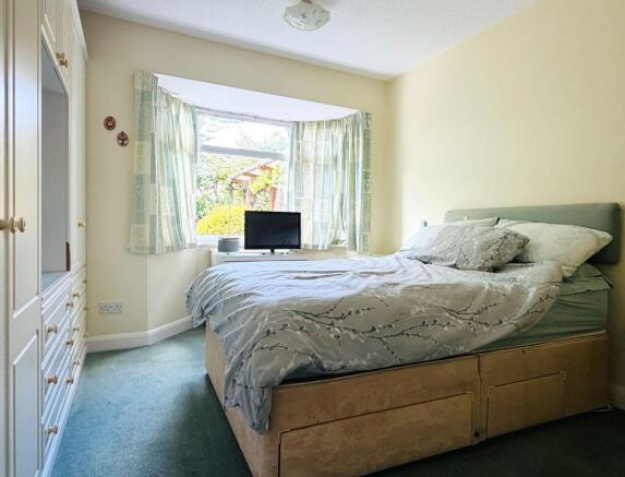 2 bed Detached Bungalow for sale Image 12