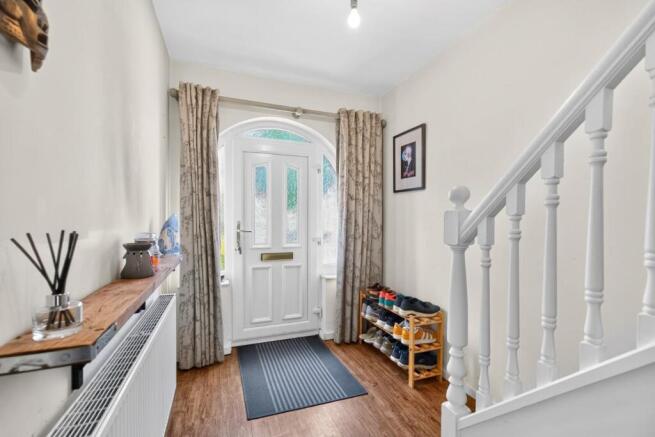 3 bed House for sale Image 9