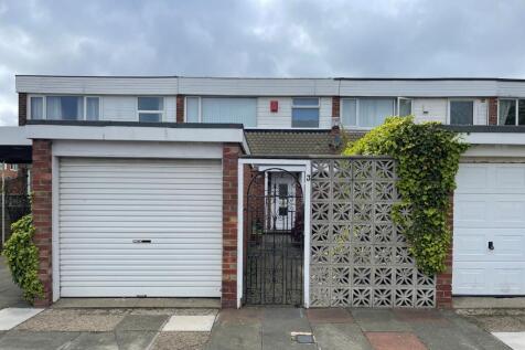 St Johns Place,
Whitley Bay, Tyne and Wear,
NE26 1HX