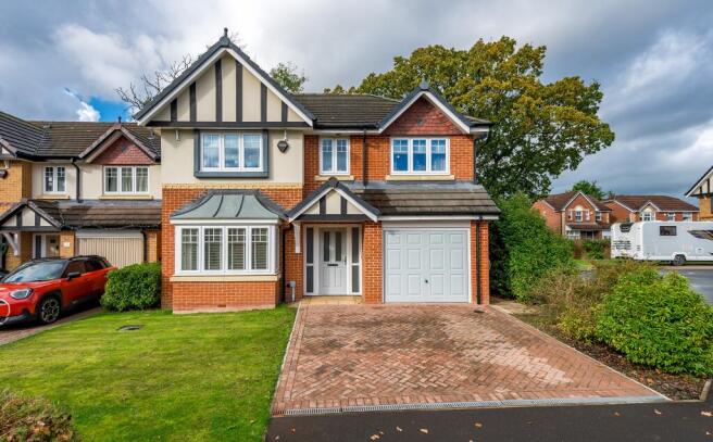 4-bed detached on Brookbridge Close, Walton Le Dale, Lancashire, £440,000