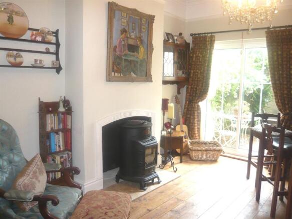 Photo 11