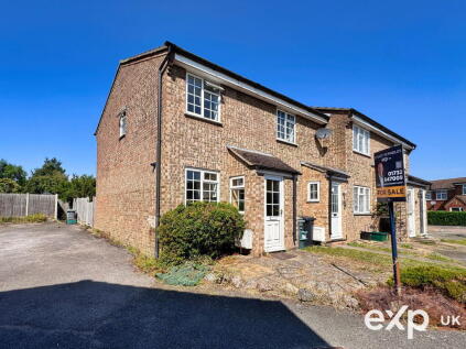 CHAIN FREE 2Bedroom Home In Millbrook, Leybourne, ME19 5QJ