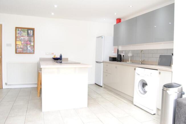 kitchen/living room