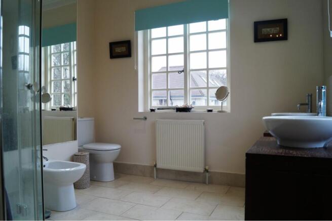 Master En-suite