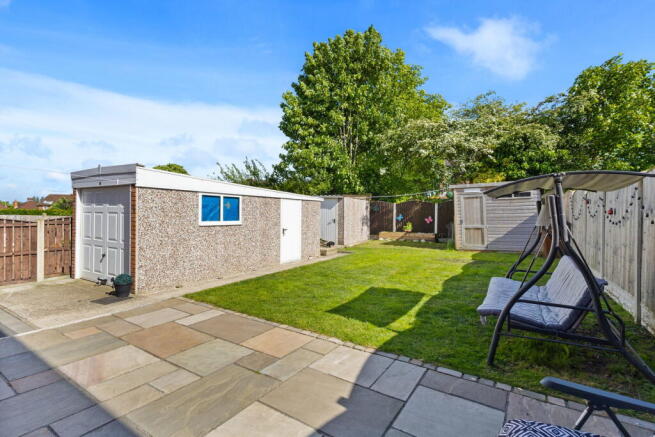 3 bed Semi-Detached for sale Image 4