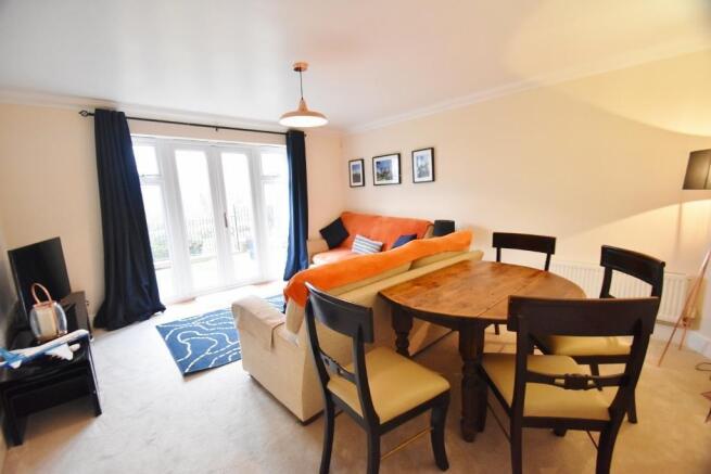 Living/Dining Room