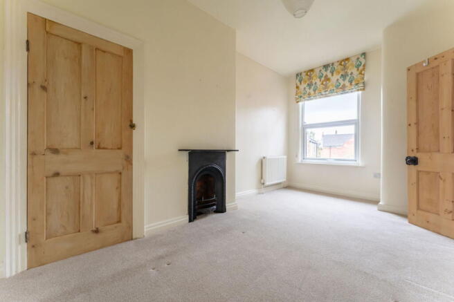 2 bed Terraced for sale Image 11