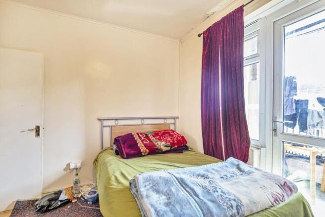 Bedroom b