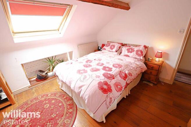 Bedroom One (2)