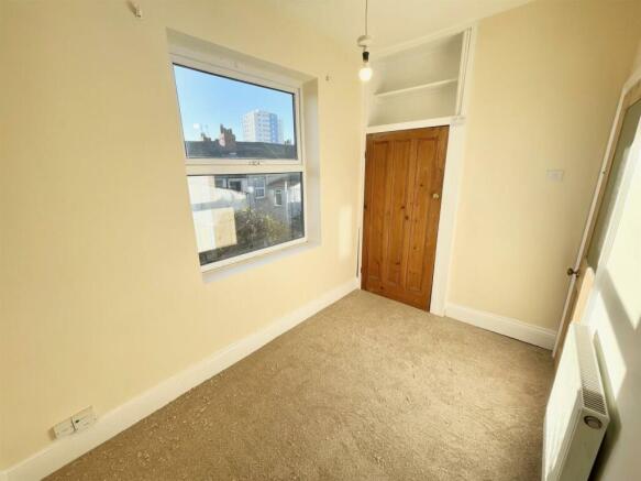 Bedroom 3 (NEW 2).jpg