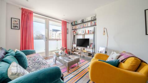 Avenue Road, Acton, W3 8YP