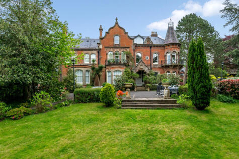 Beechfield Road, Alderley Edge, Cheshire, SK9