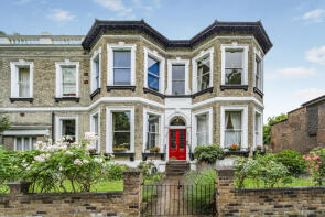 1, 10 Kingsdowne Court, The Common, London W5 3TT