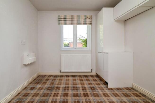 1 bed Bungalow for sale Image 6