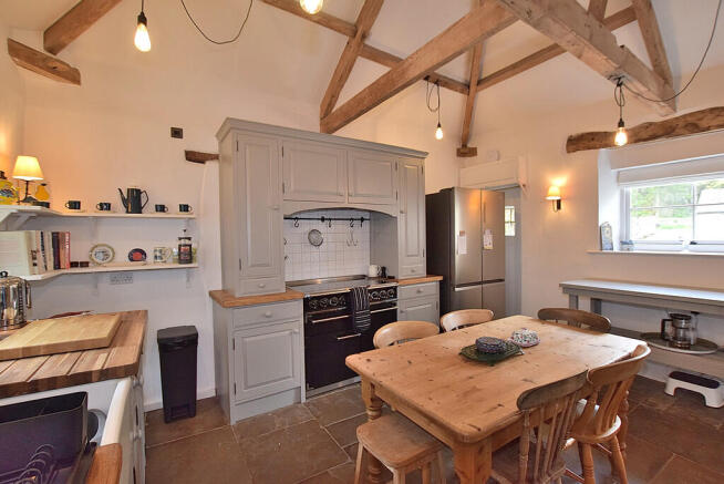 2 bed Barn Conversion for sale Image 4