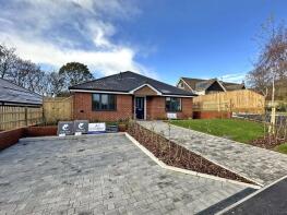 Elton Cottage, Anderwood Drive, Sway SO41 6AW