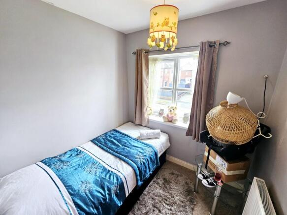 3 bed Semi-Detached for sale Image 7