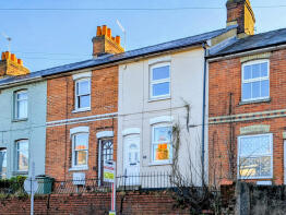 76, Winchester Road, Basingstoke RG21 8UQ