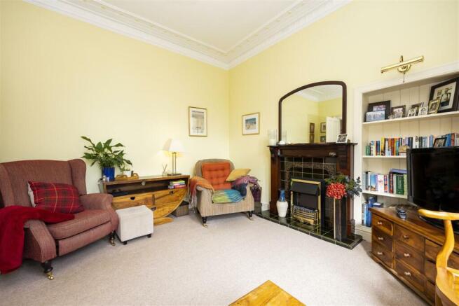 2_HOLMFIELD_KIRKINTILLOCH_007.JPG