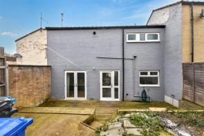30, Sturton Walk, Corby NN18 9BJ