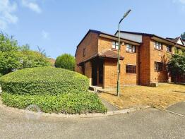 23, Bishops Court, Greenhithe DA9 9PX