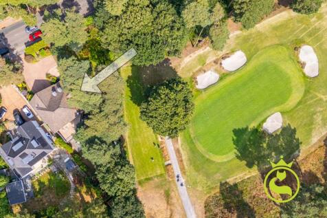 BACKING ONTO GOLF COURSE - Lilliput Road, Lilliput, Poole BH14