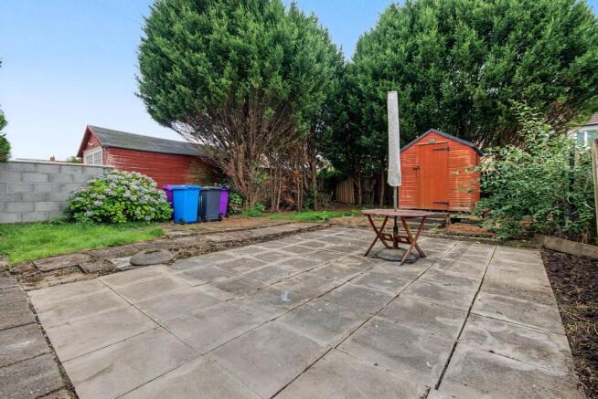 11 Donaldson Drive, Irvine, KA12 0QG photo 4